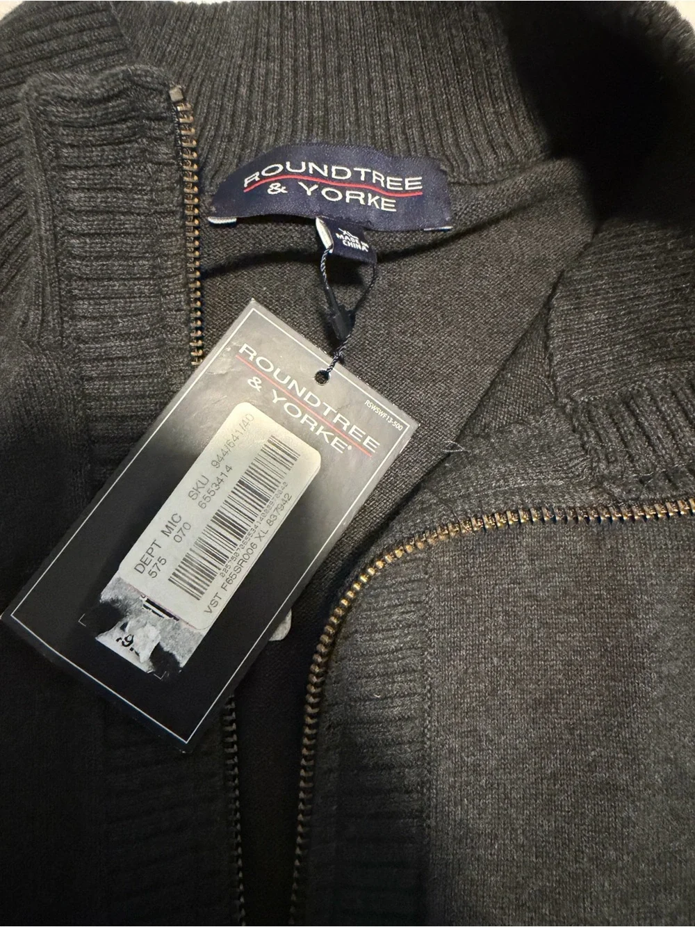 Roundtree & Yorke Men’s Quarter-Zip Sweater Vest – XL – NWT - Picture 10 of 11